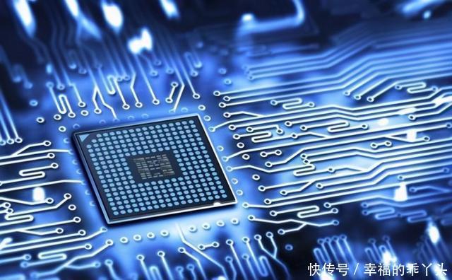 北京大学研究团队在双场量子密钥分发芯片化集成方面的突破