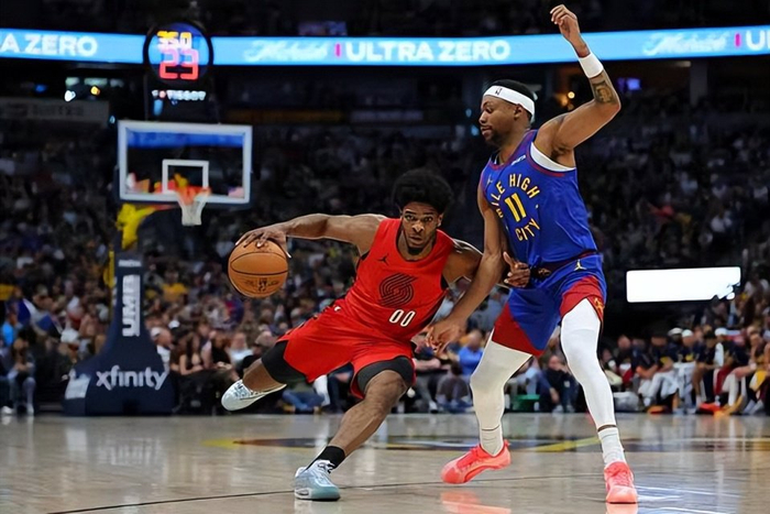 亨德森低迷致开拓者排名下滑