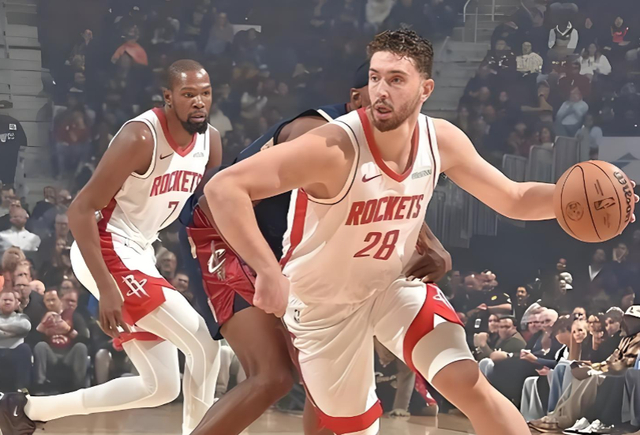 詹宁斯直指火箭短板：控卫失衡与射手乏力成隐