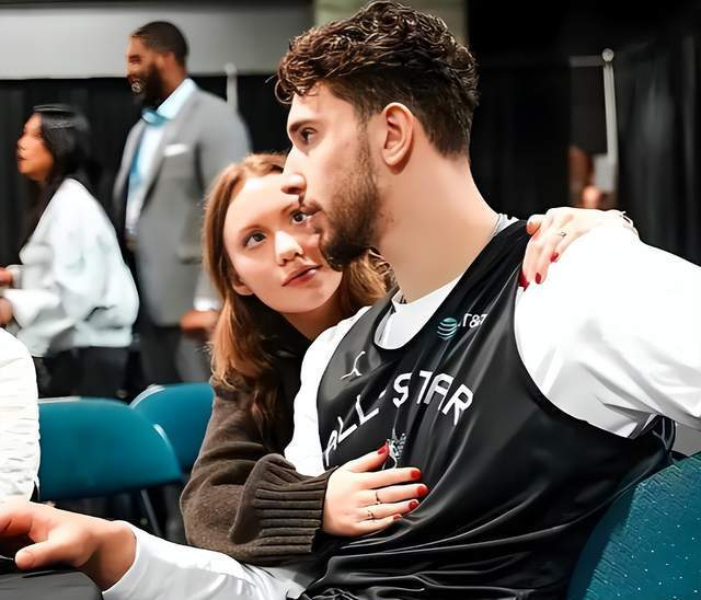 詹宁斯直指火箭短板：控卫失衡与射手乏力成隐