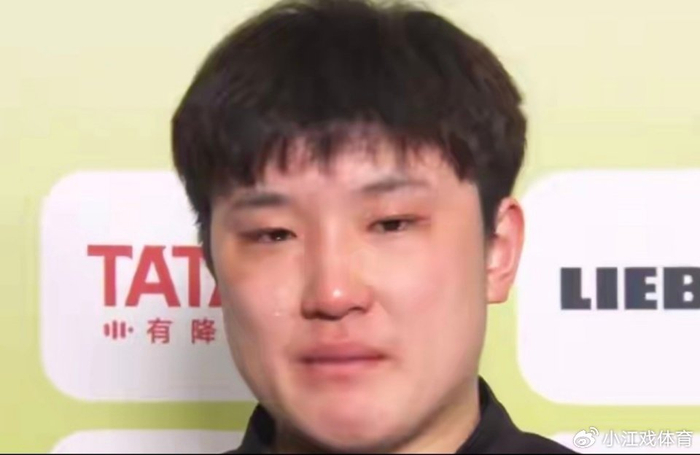 王楚钦力克松岛辉空首夺世界杯男单冠军 张本智