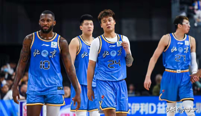 北京首钢季后赛一轮游引四重危机