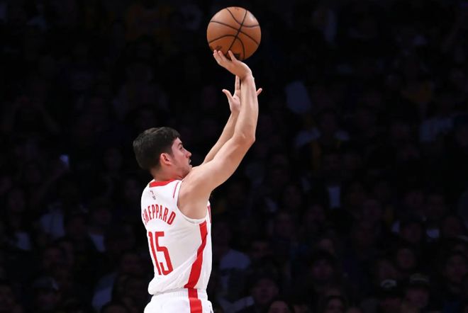 湖人两连胜扩大优势 谢泼德惨遭季后赛淘汰